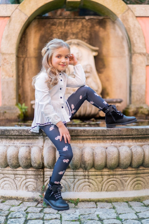 Pearl Shirt with Embroidered Collar