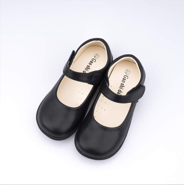 Girls Shoes 3