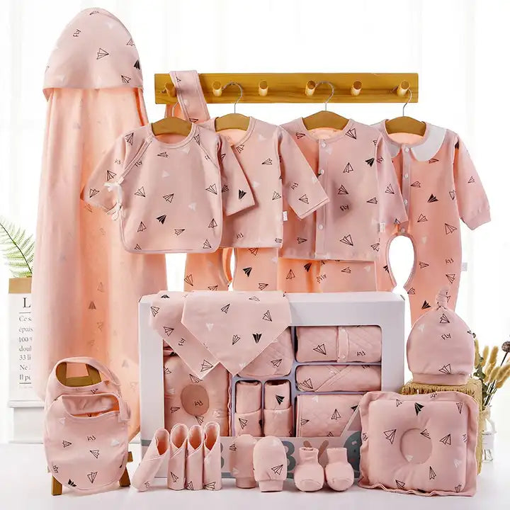 New style 100% cotton romper full month lovely carton pattern design new born baby clothing gift set