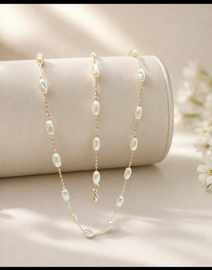 Elegant Gold Pearl Drop Necklace